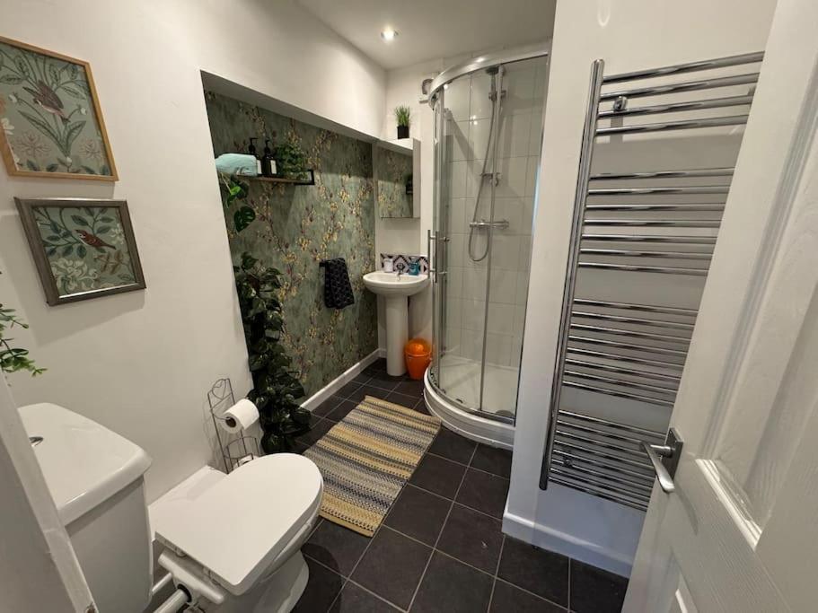 Apartment Private Sleeps 4