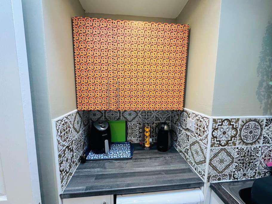 Private Sleeps 4 Apartment