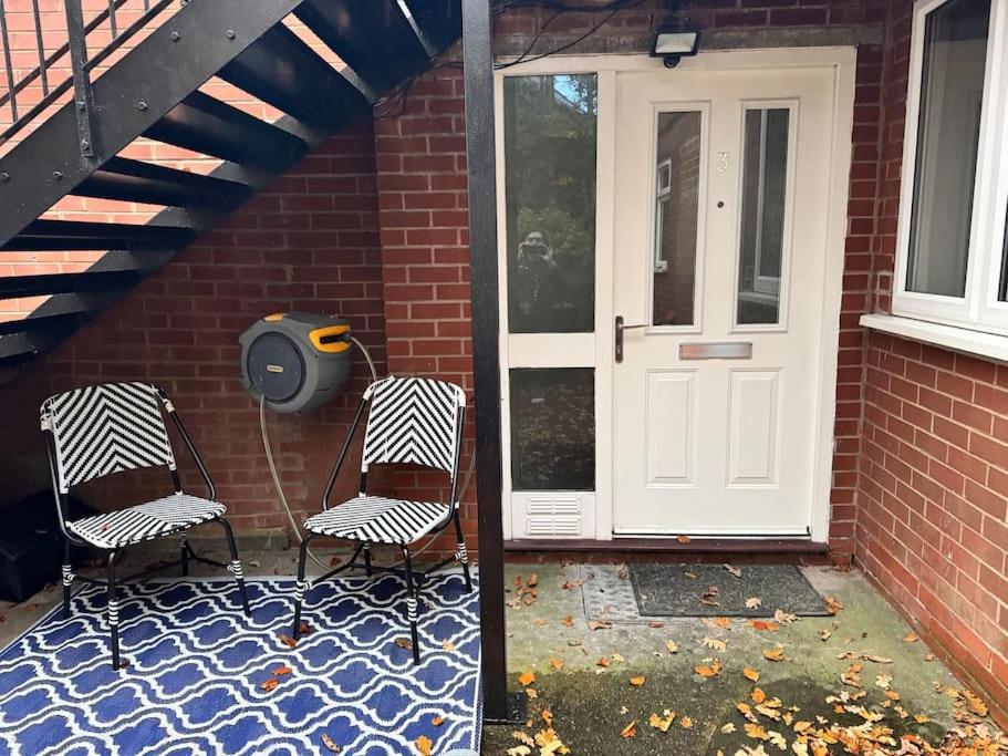11 Impressive And Spacious Sleeps 4 * Birmingham